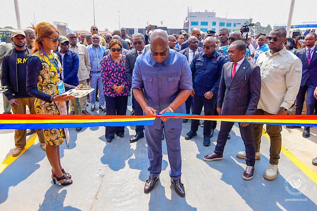 Haut – Katanga: Félix Tshisekedi inaugure les nouveaux bureaux de la DGDA.