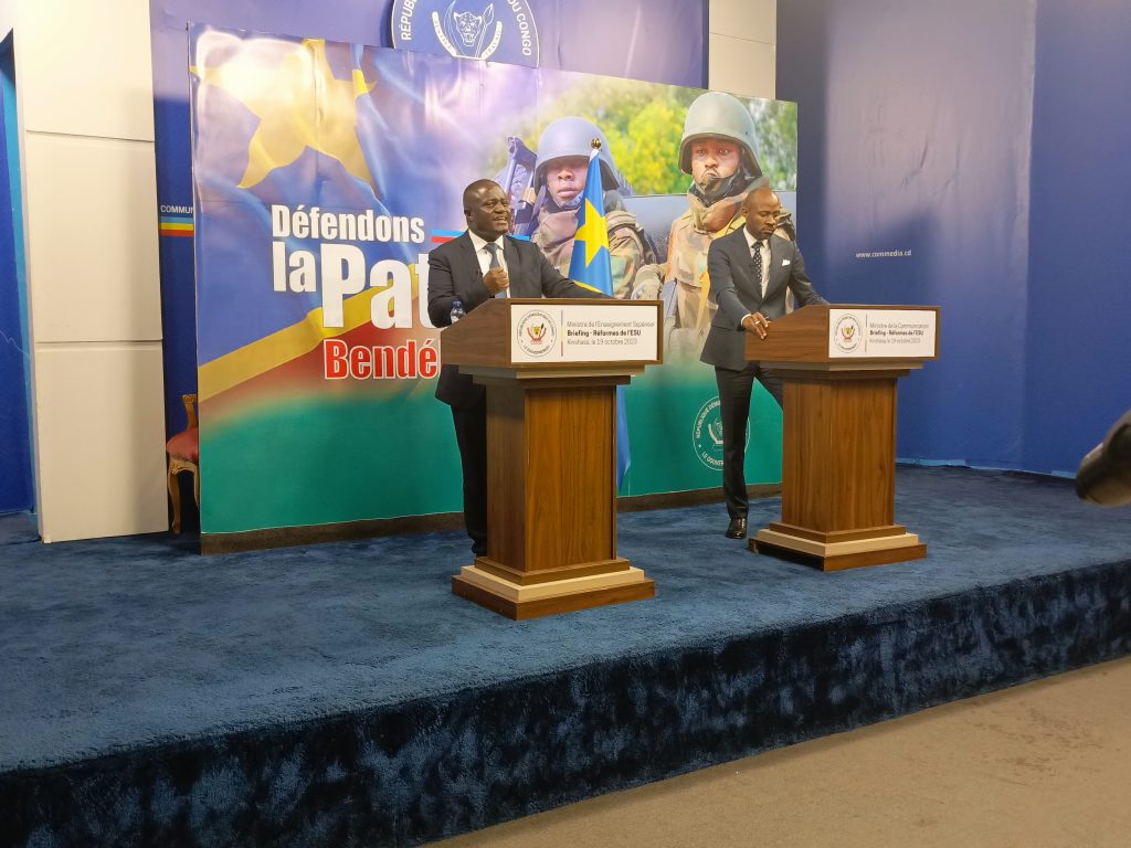 ESU: « Aux réfractaires du système LMD, le monde évolue » Mohindo Nzangi