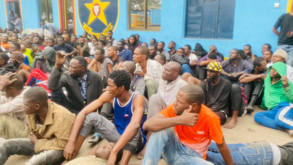 Kinshasa : 221 présumés auteurs des affrontements du palais du peuple tombe dans le filet de la police