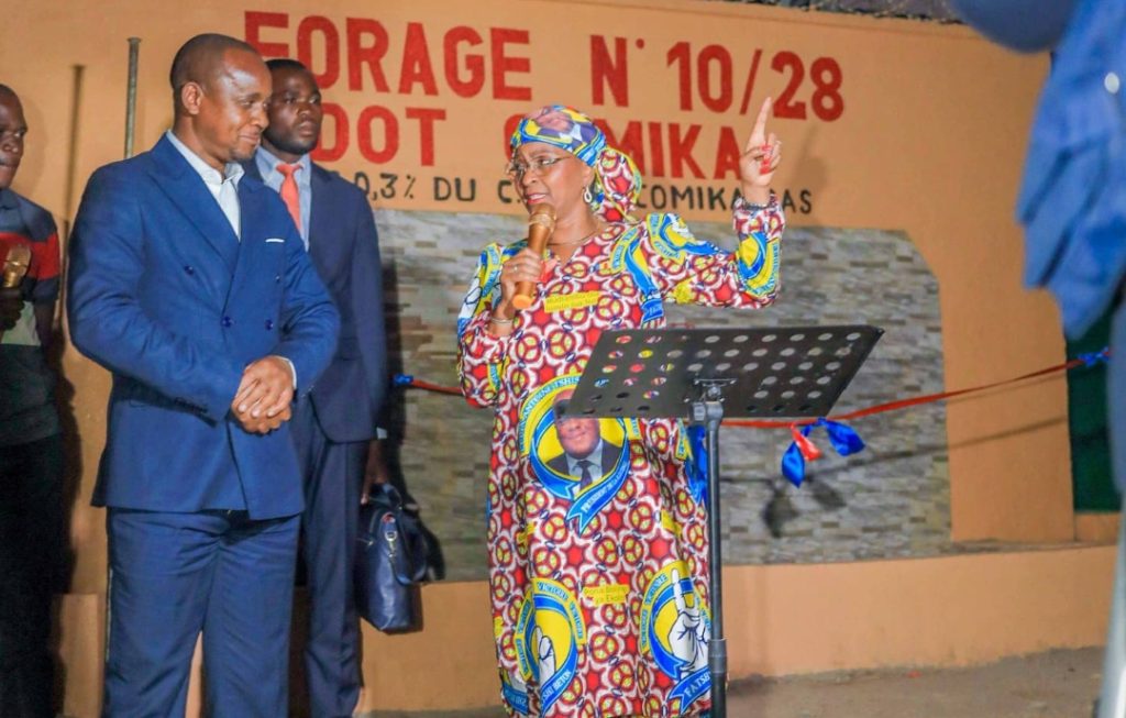 Haut-Katanga : Aziza Munana délivre 28 forages aux habitants de Kambove