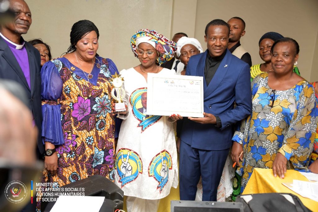 Affaires sociales :Aziza Munana sollicite l’implication des femmes pour la réussite de sa mission