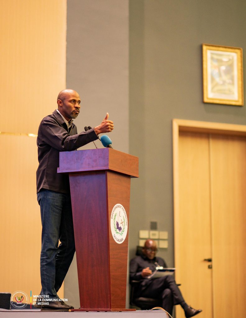 Conférence des Gouverneurs : Patrick Muyaya prêche la coordination pour une communication républicaine