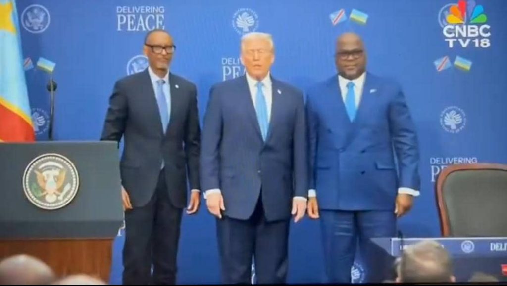 Malgré l’absence de poignée de main, Tshisekedi salue le rôle des États-Unis après l’accord de paix RDC–Rwanda