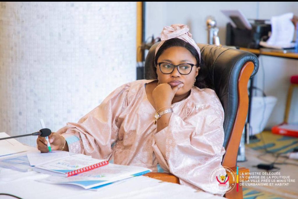 Angèle Bangasa Yogo : Un dynamisme au service de la politique urbaine en RDC (Tribune de Jespere Labunda)