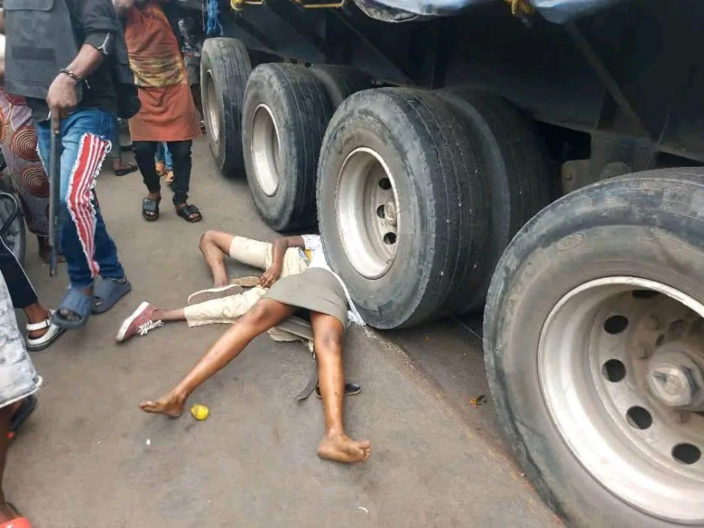 Kinshasa : Un accident mortel sur Elengesa fait plusieurs victimes, dont une famille entière