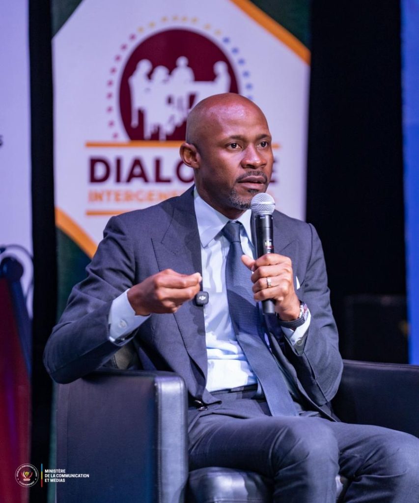 Doha–Washington : Patrick Muyaya appelle la jeunesse congolaise à devenir actrice de la paix durable